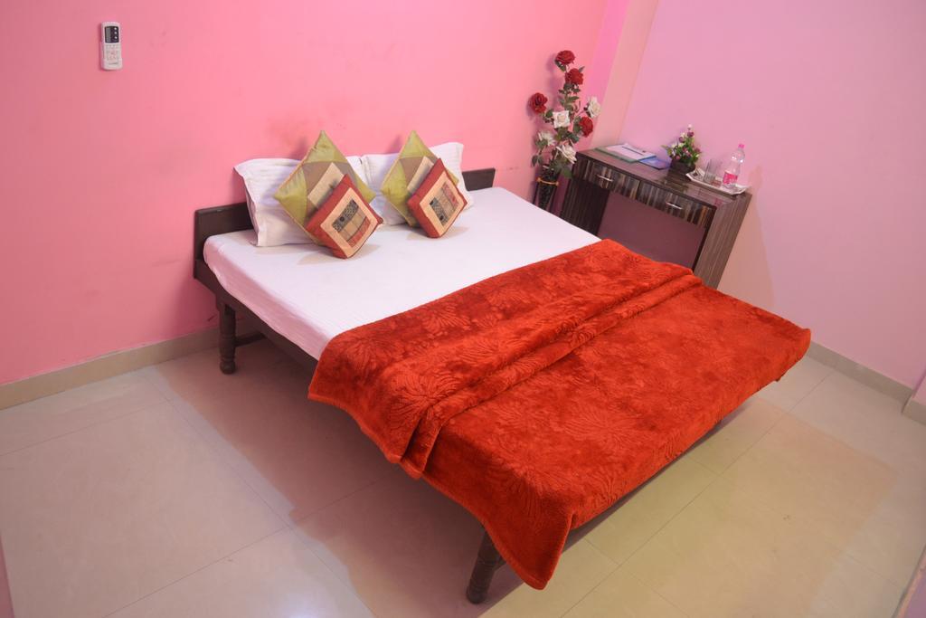 Yatri Guest House New Delhi Eksteriør bilde